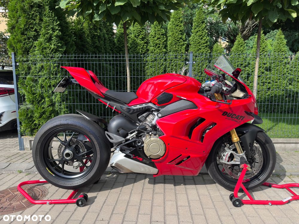 Ducati Panigale V4S