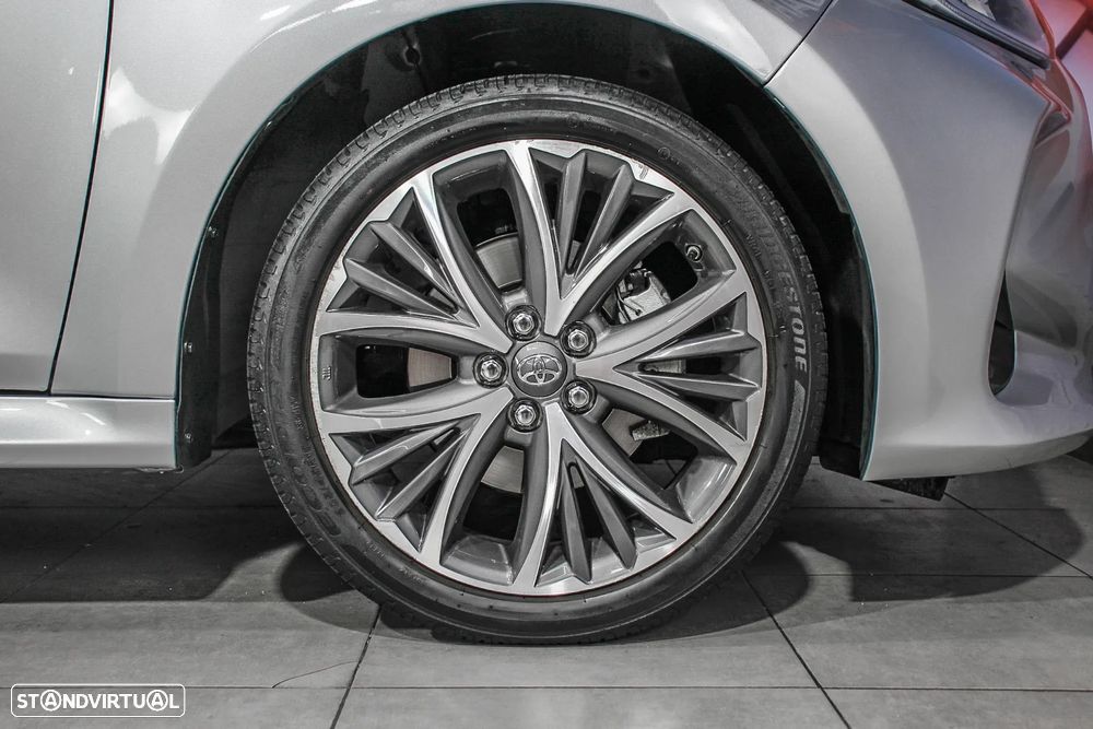 Toyota Yaris 1.5 HDF Luxury - 14