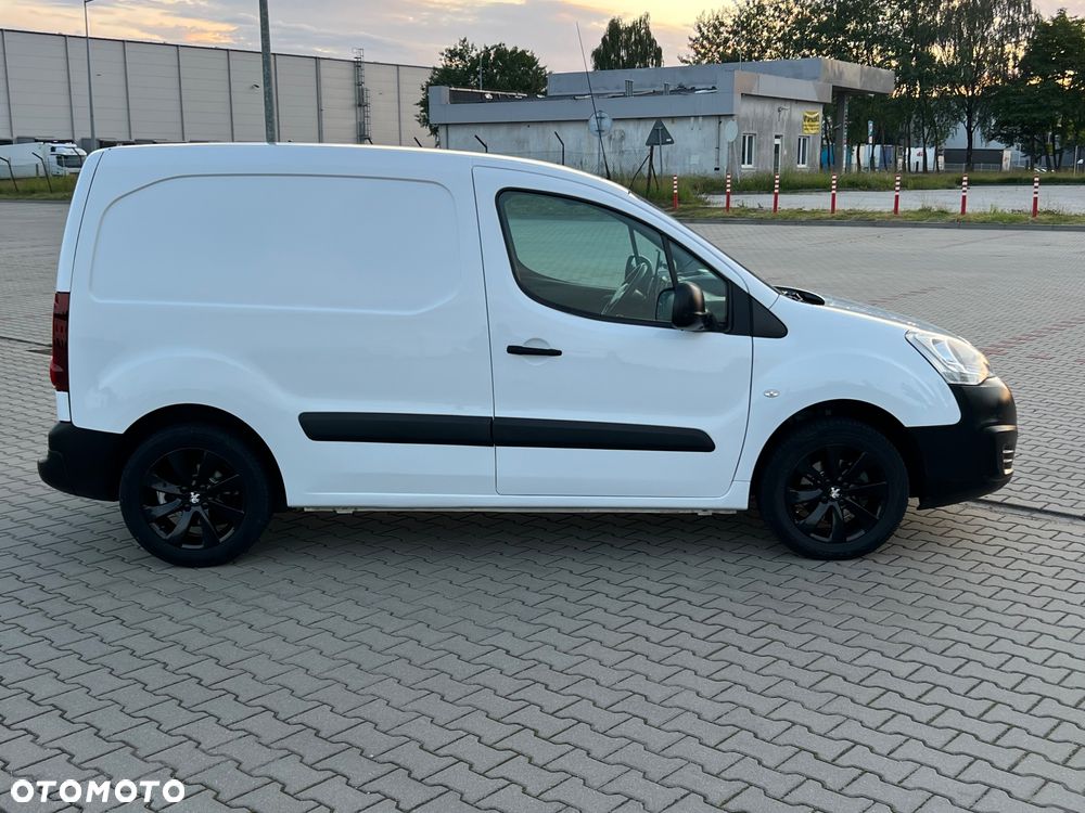 Peugeot Partner - 8