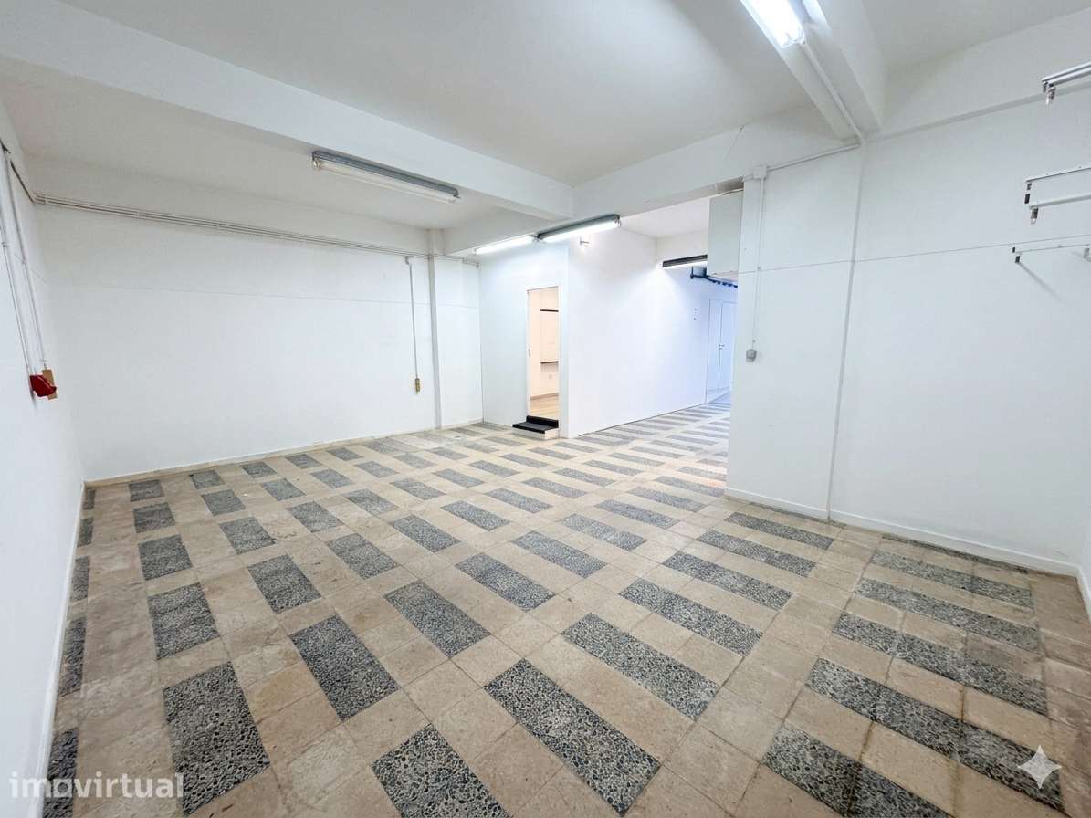 Armazém de 80m² em Almada com escritório - Grande imagem: 5/7