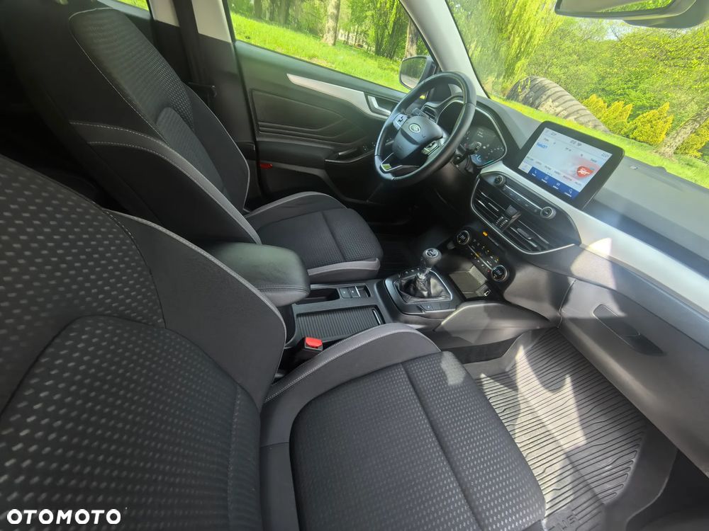 Ford Focus 1.0 EcoBoost STart-Stopp-System TITANIUM - 34