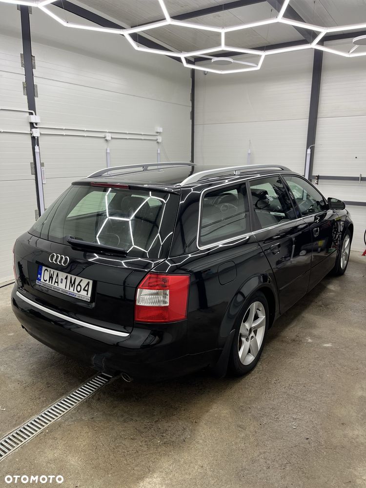 Audi A4 Avant - 3