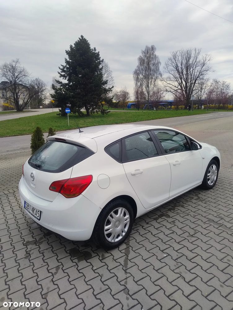 Opel Astra 1.6 - 3