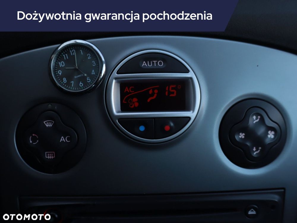 Renault Clio - 17