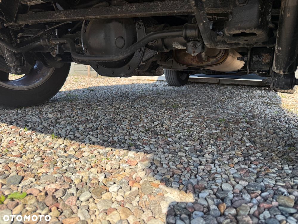 Jeep Cherokee 3.7 Limited - 28
