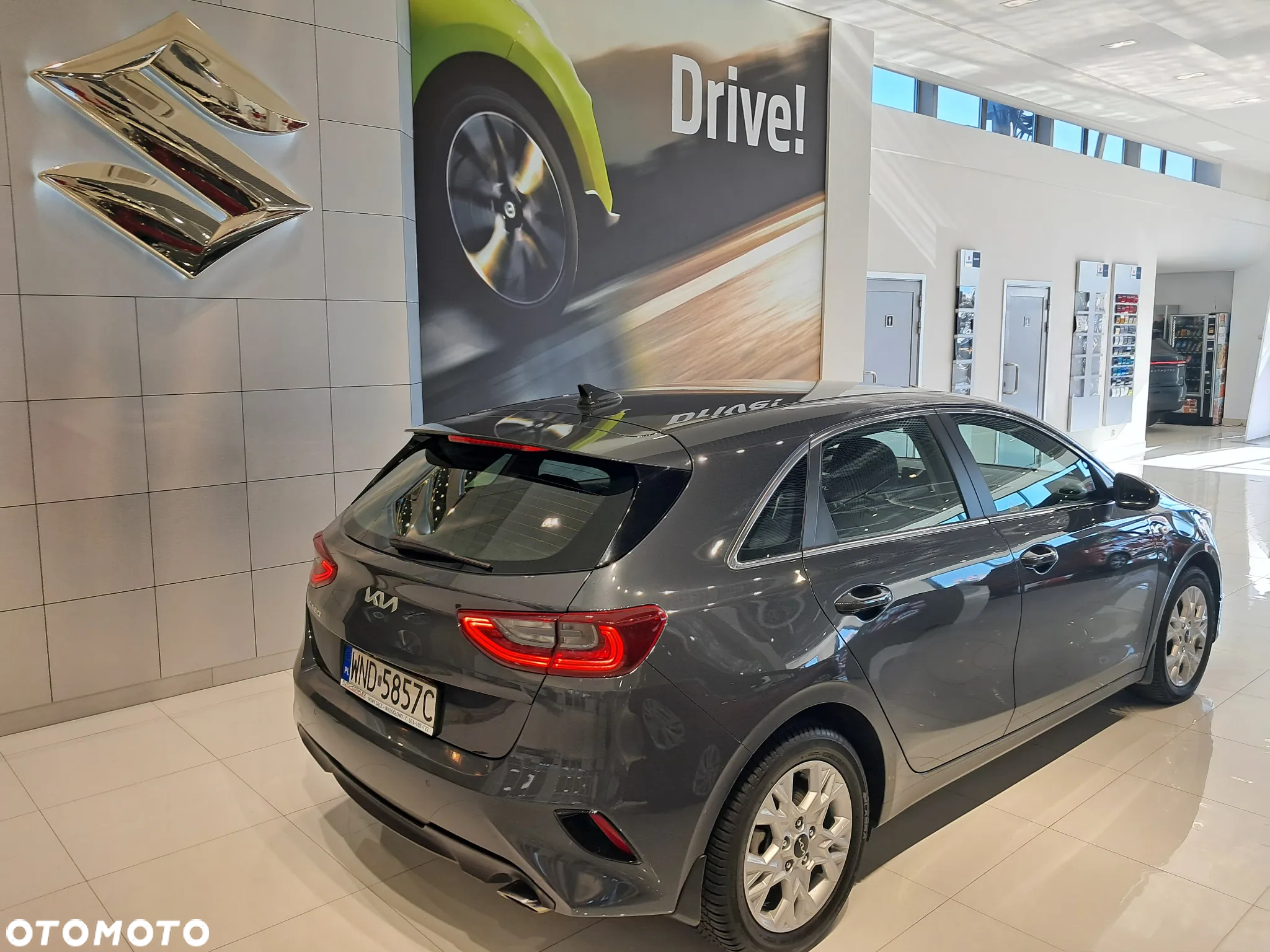 Kia Ceed 1.5 T-GDI M DCT - 4