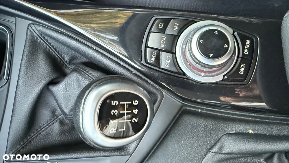 BMW Seria 1 120d xDrive BluePerformance Sport Line - 24