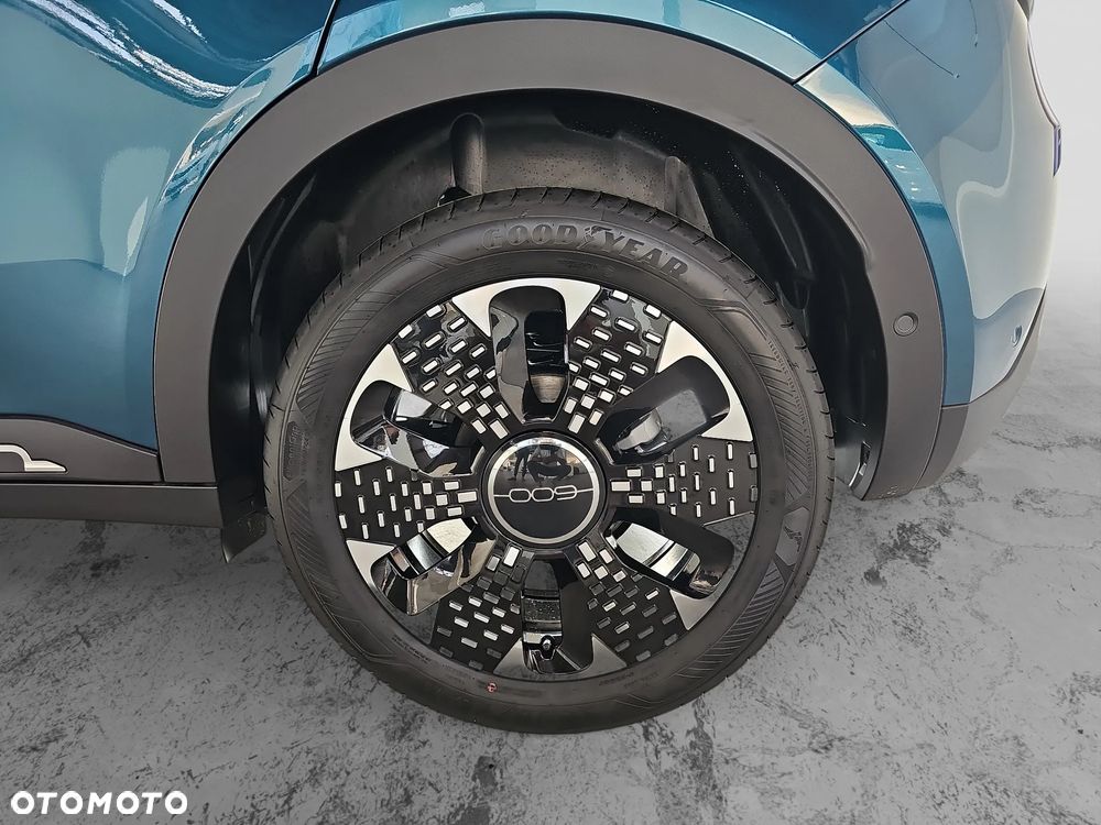 Fiat 600 1.2 Turbo La Prima eDCT - 9
