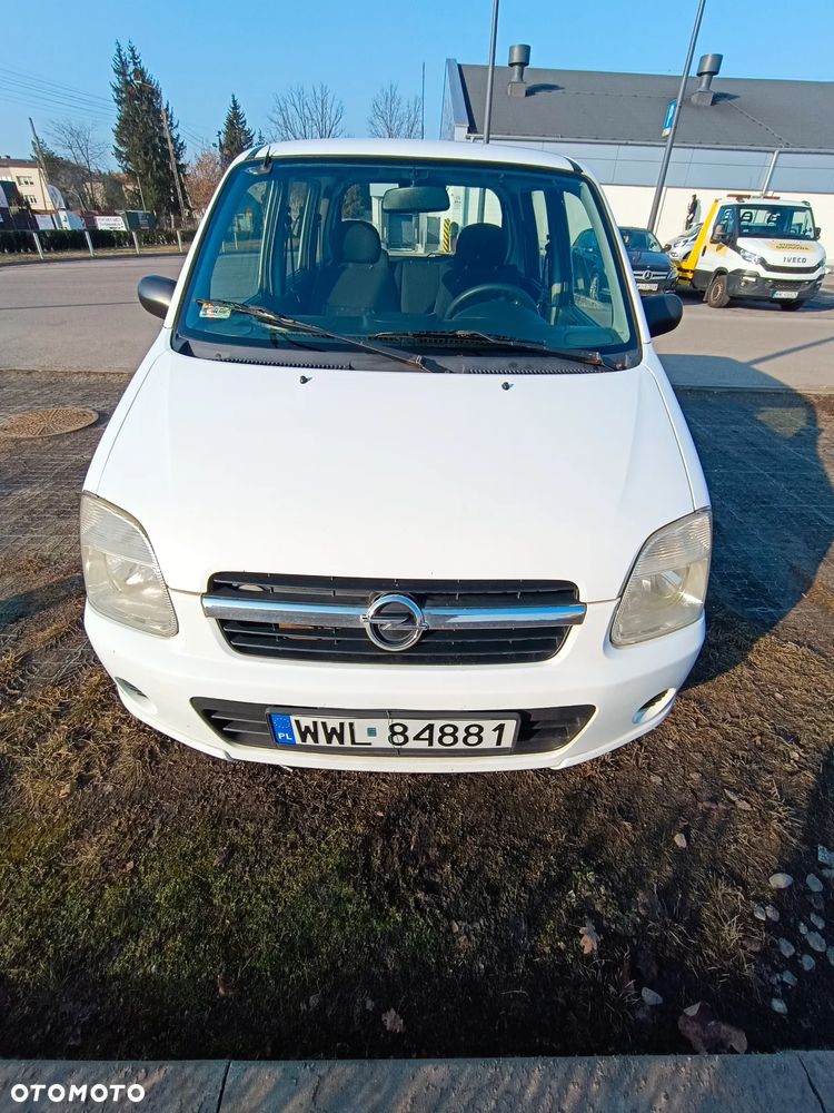 Opel Agila 1.2 Essentia - 1