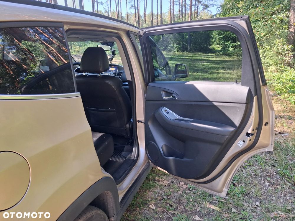 Chevrolet Orlando - 13
