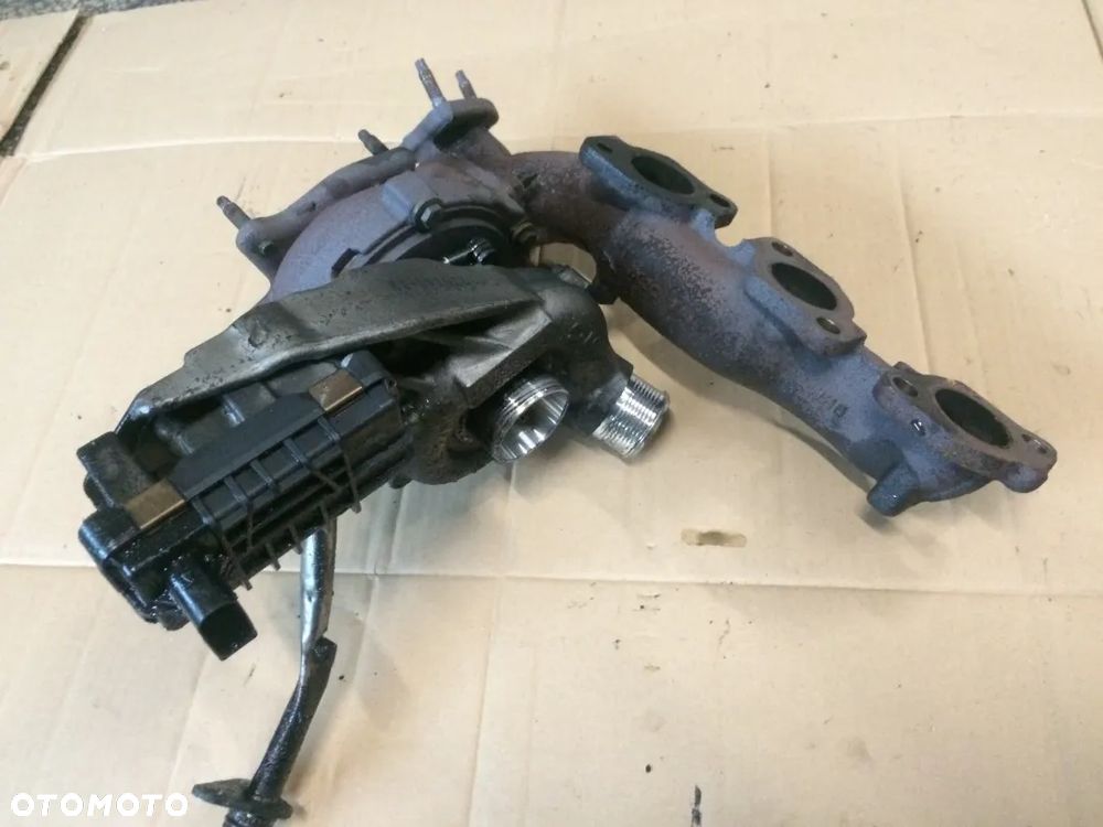 Turbosprężarka turbo AX2Q-6K682 Range Rover Sport 3.0 D / Jaguar XF X250 3.0 D - 1