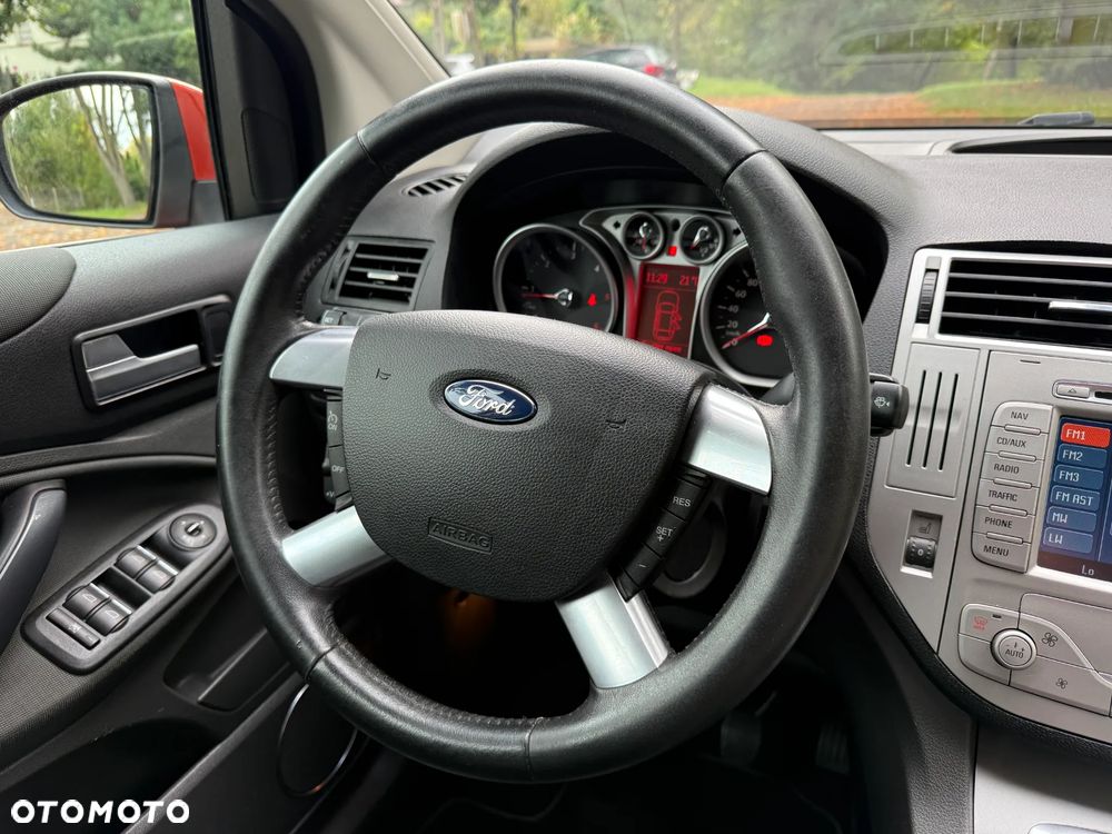 Ford Kuga 2.0 TDCi Titanium - 28