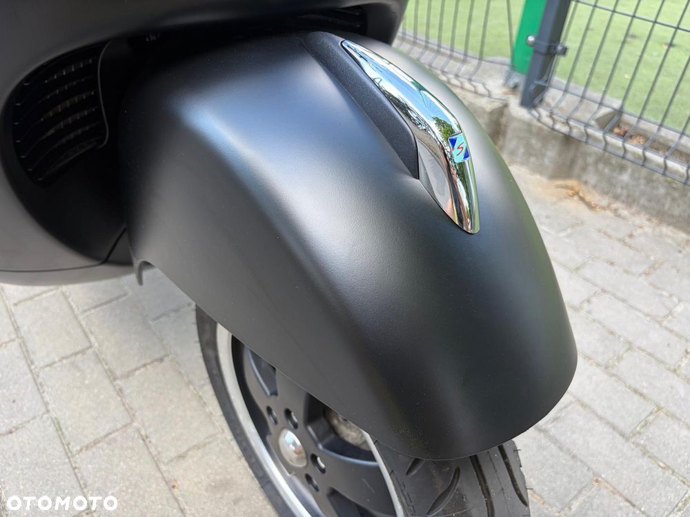 Vespa GTS - 4