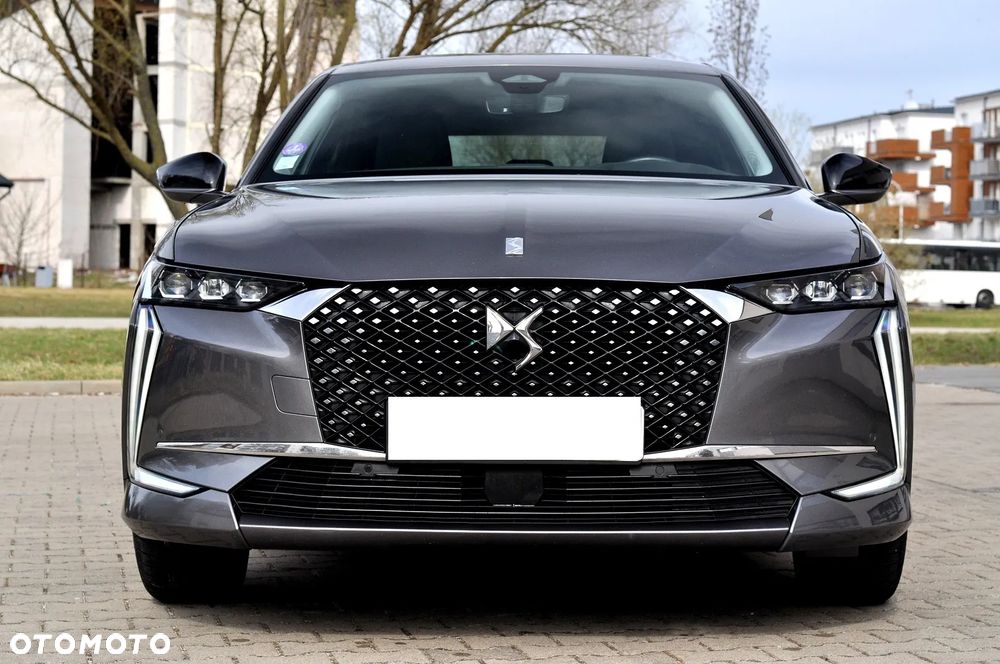 DS Automobiles DS 4 1.6 E-Tense Performance Line + - 7