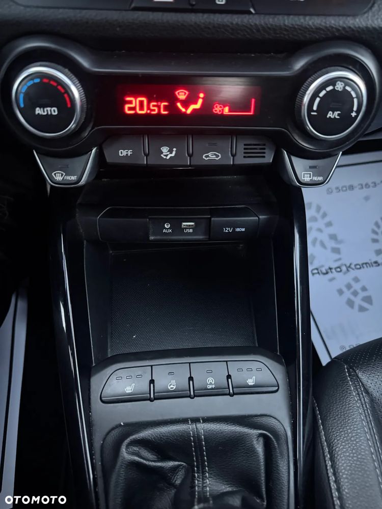 Kia Stonic 1.6 CRDi Platinum Edition - 13