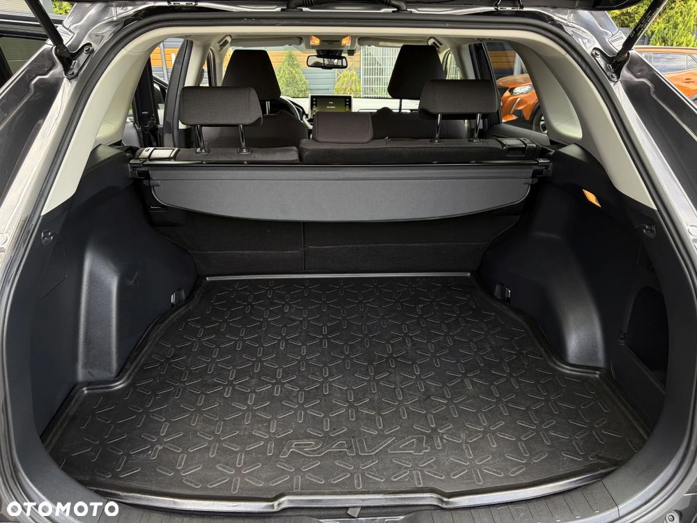 Toyota RAV4 - 36