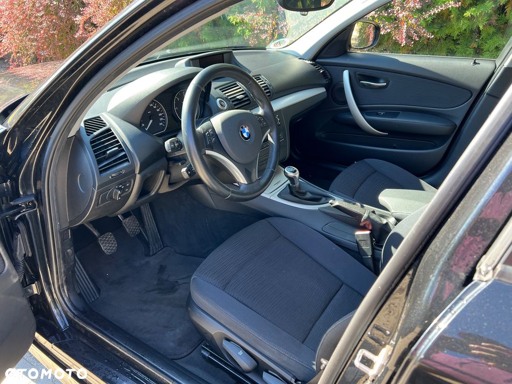 BMW Seria 1 118d - 3