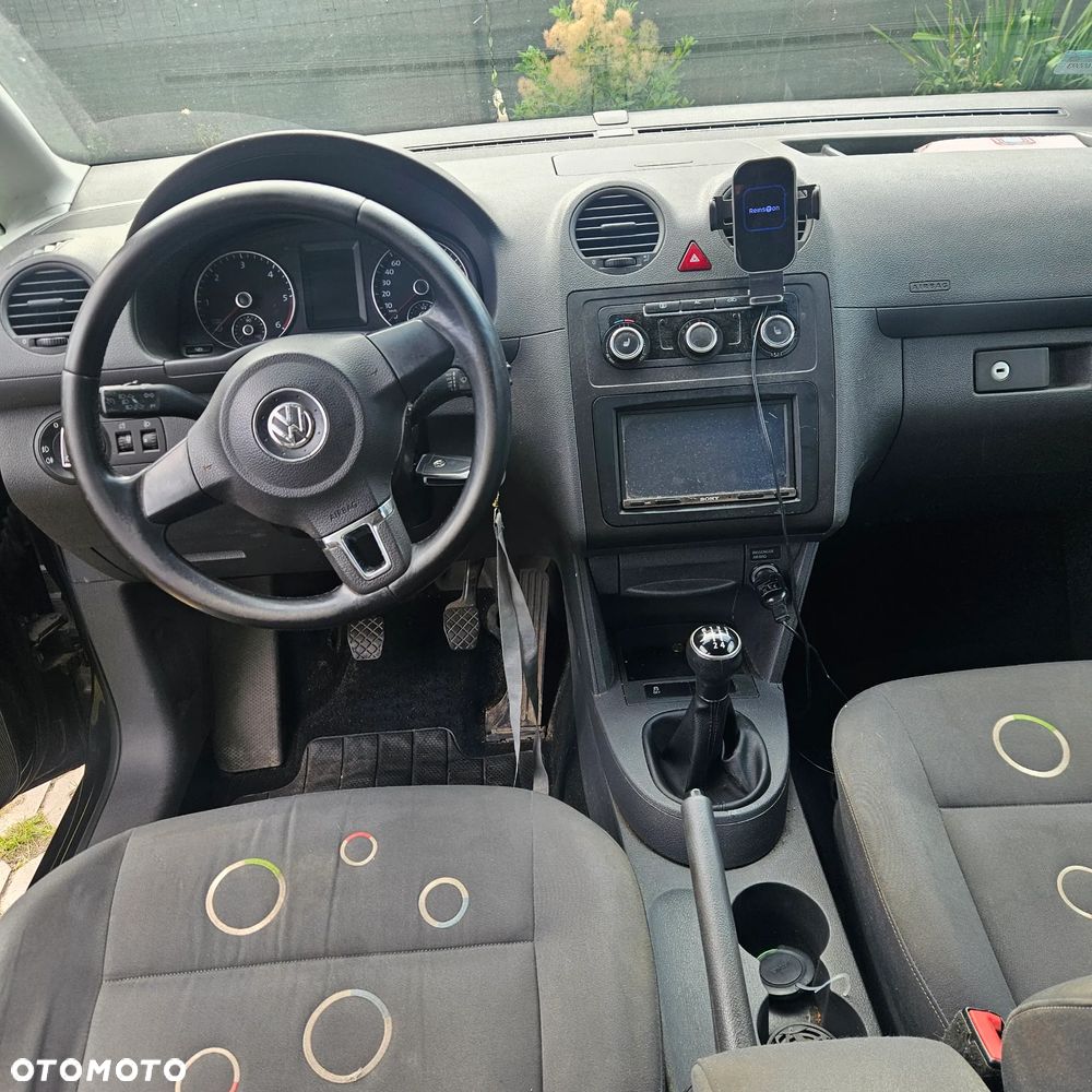 Volkswagen Caddy Comfortline - 5