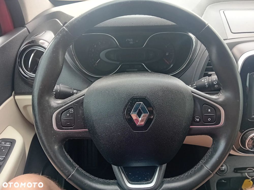 Renault Captur - 21