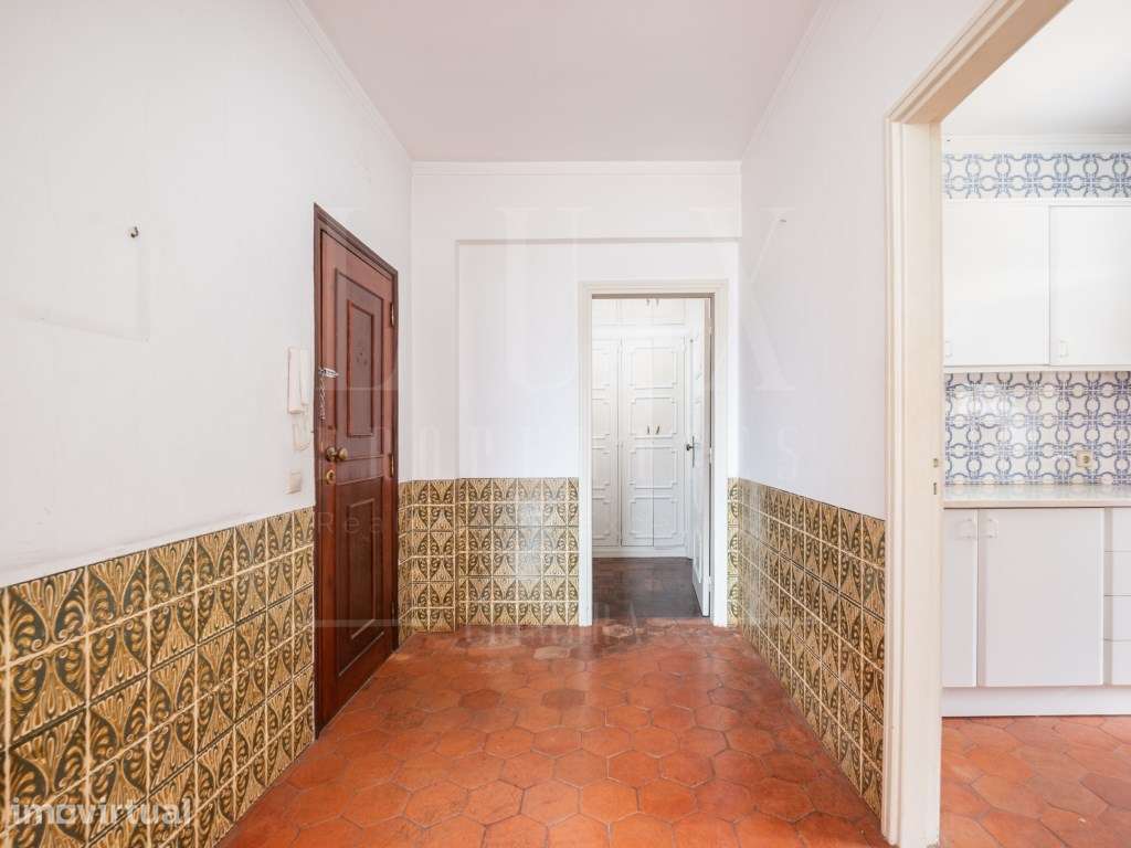 Apartamento T2 | Rua Falcão de Resende, Coimbra - Grande imagem: 2/32