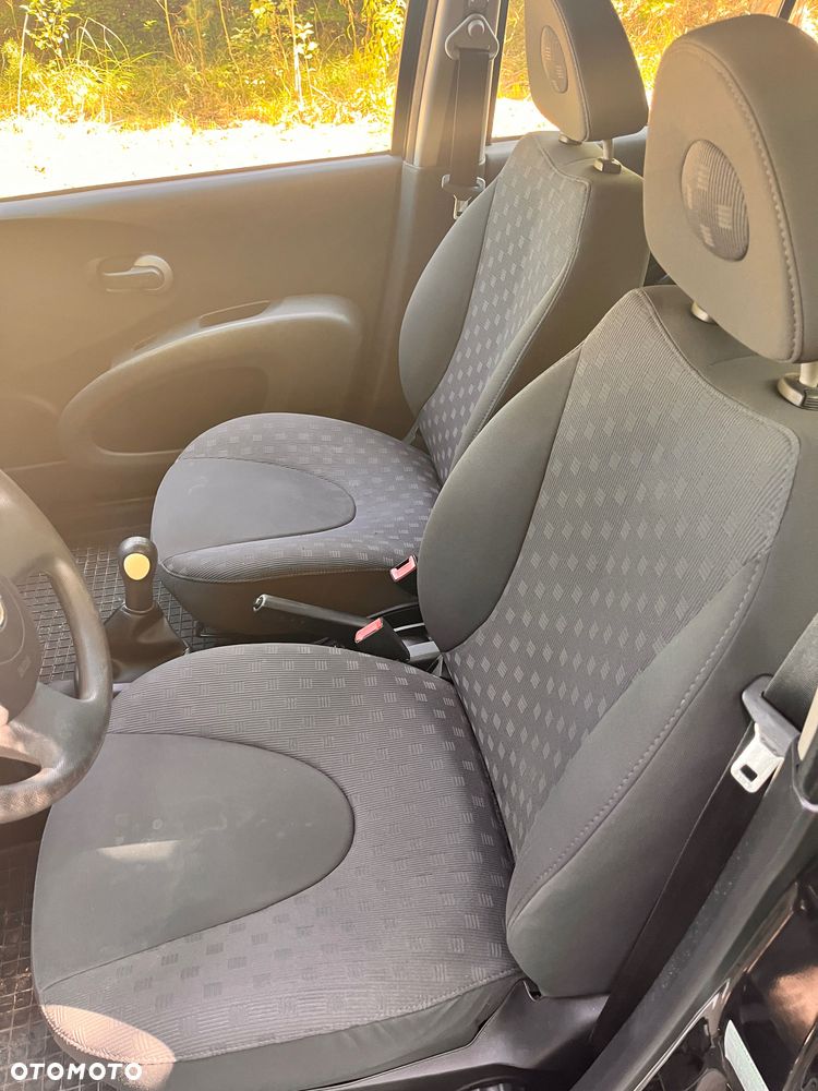 Nissan Micra - 6