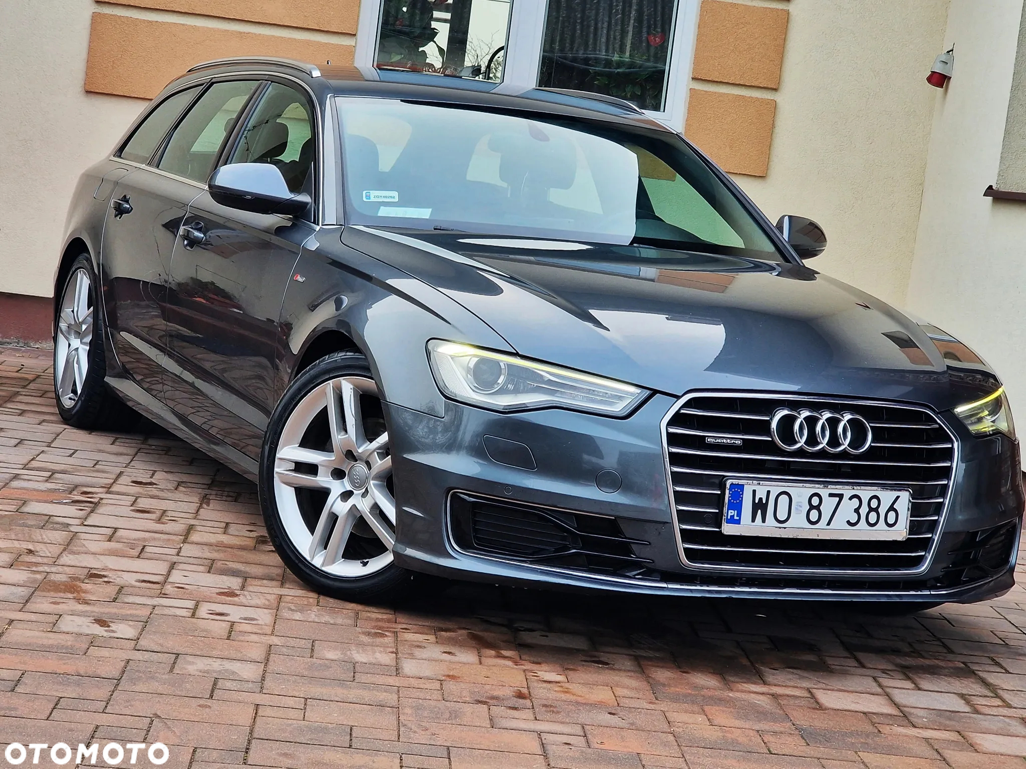 Audi A6 Avant 2.0 TDI quattro S tronic - 11