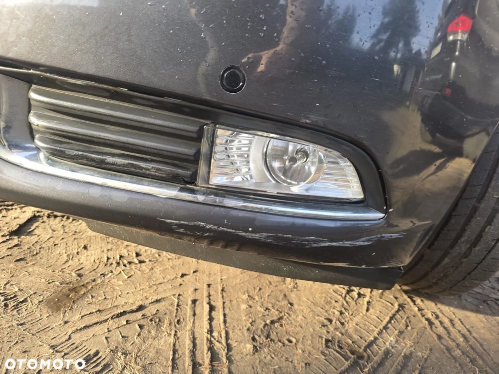 Opel Insignia 1.8 - 4