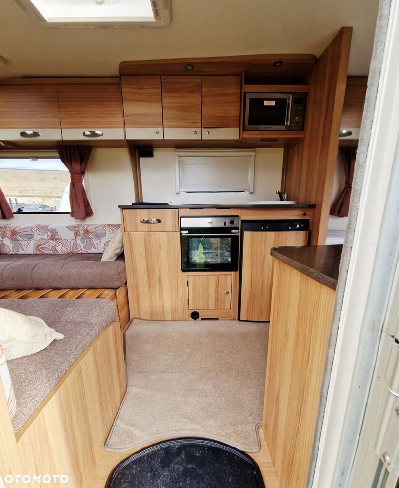 Bailey PURSUIT 550-4 TRUMA COMBI PRZEDSIONEK ALUTECH BODY - 13