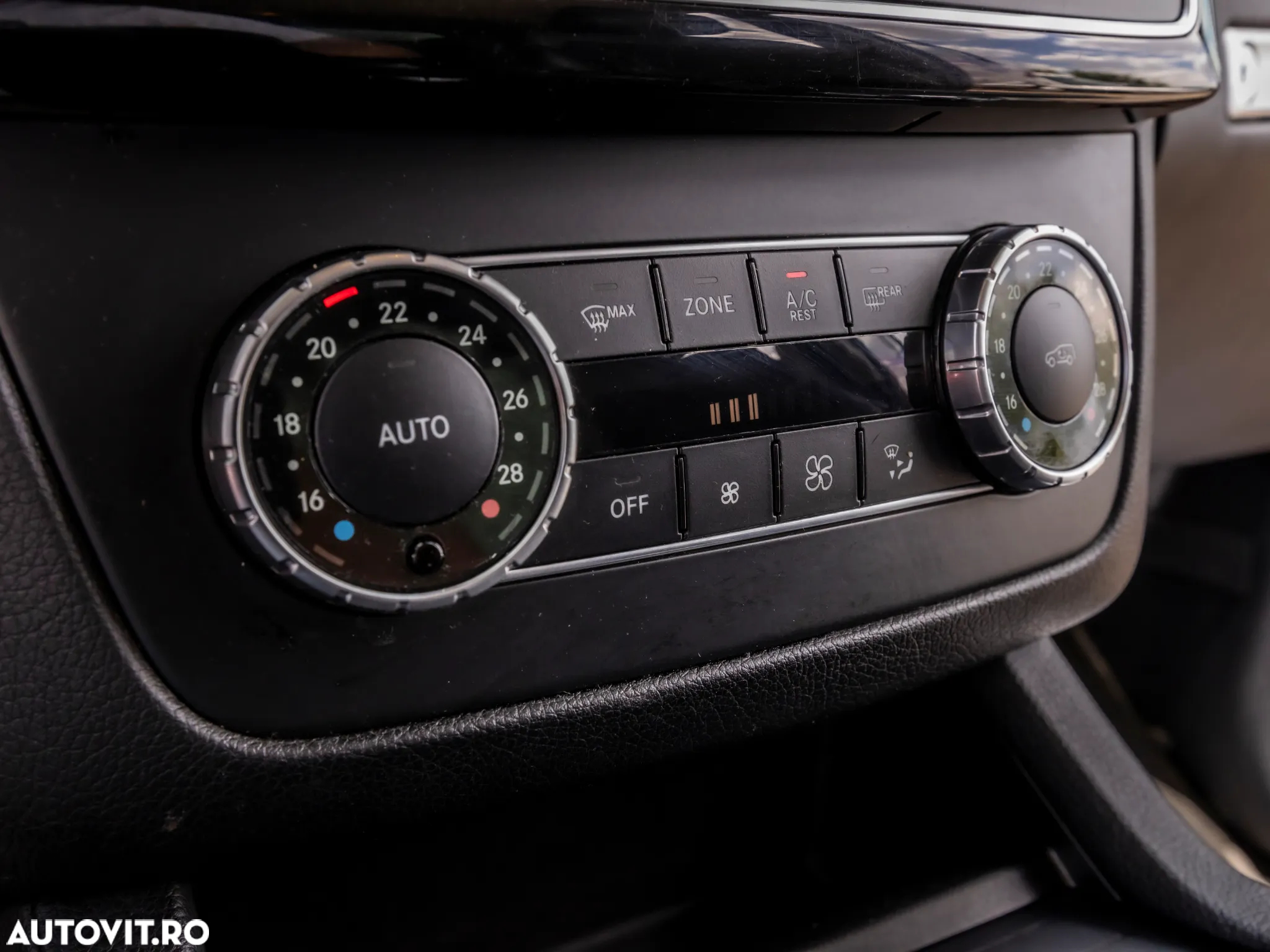 Mercedes-Benz GLE 250 d 4MATIC - 22