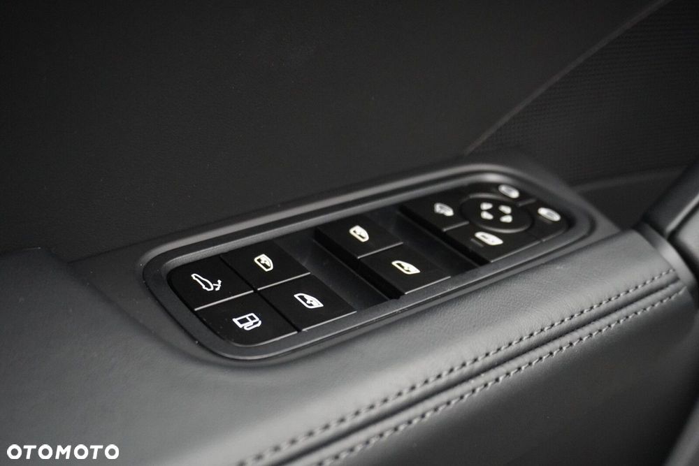 Porsche Cayenne E-Hybrid PHEV - 20