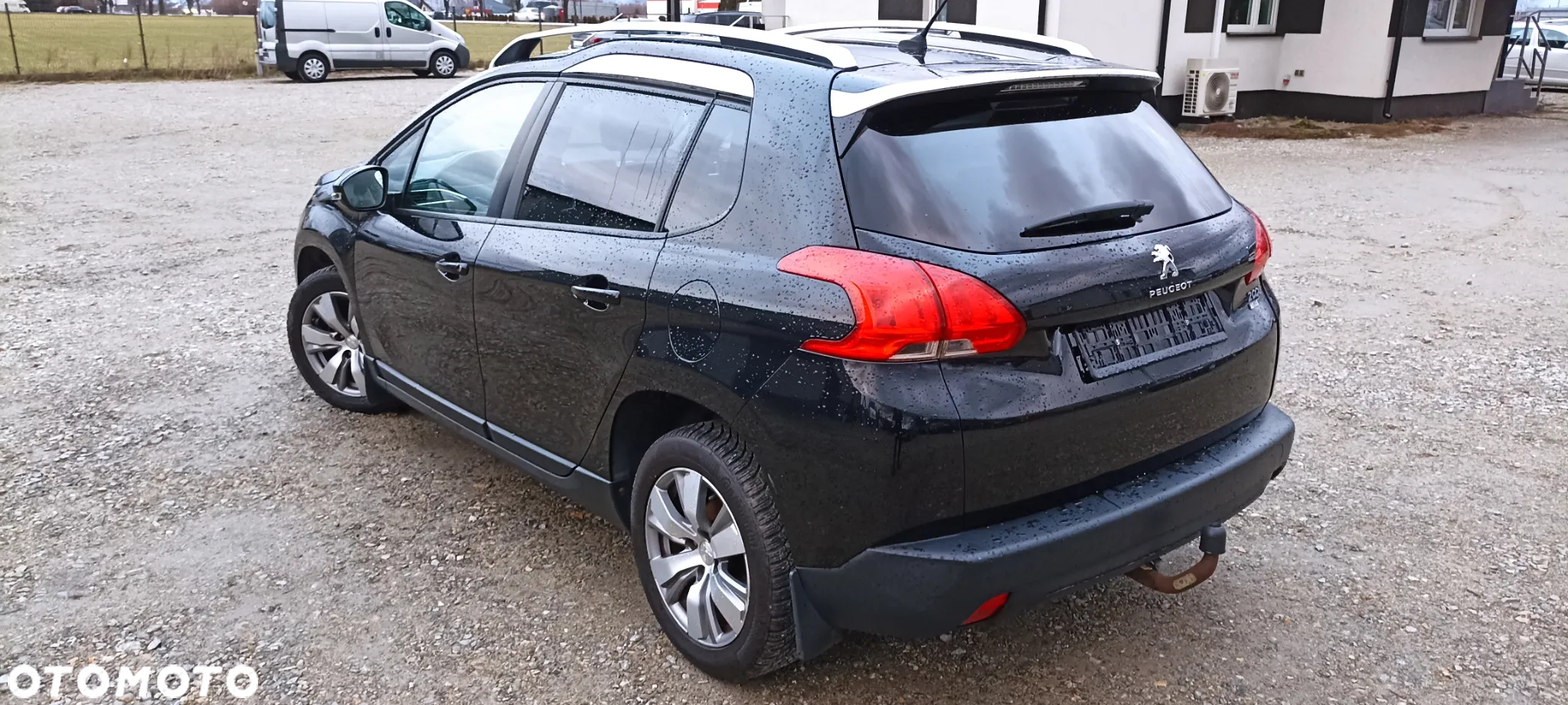 Peugeot 2008 1.6 e-HDi Allure S&S - 8