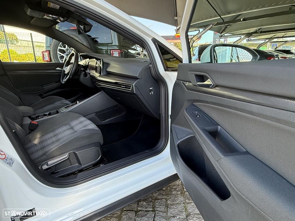 VW Golf 1.4 TSI GTE+ DSG - 44