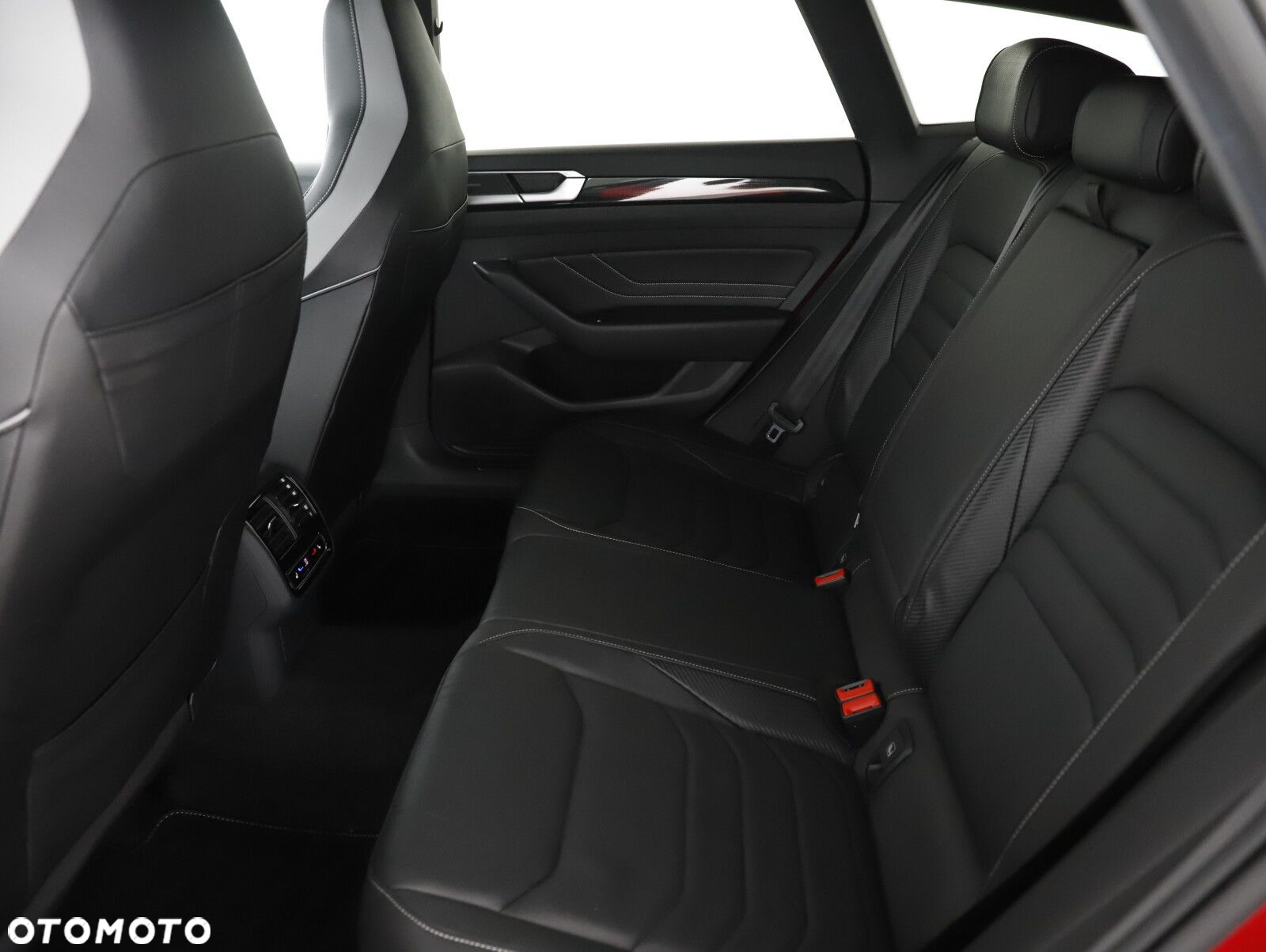 Volkswagen Arteon 2.0 TDI R-Line DSG - 10
