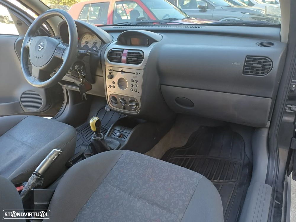 Opel Corsa 1.2 16V Confort - 30