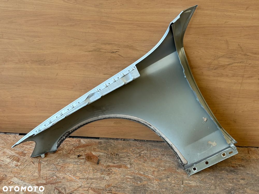 Błotnik przedni prawy Mercedes C-Klasa w205 14- A2058810201 - 10