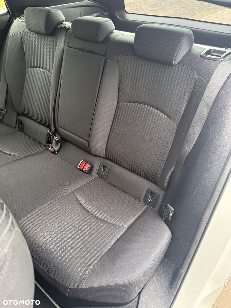 Toyota Prius - 20