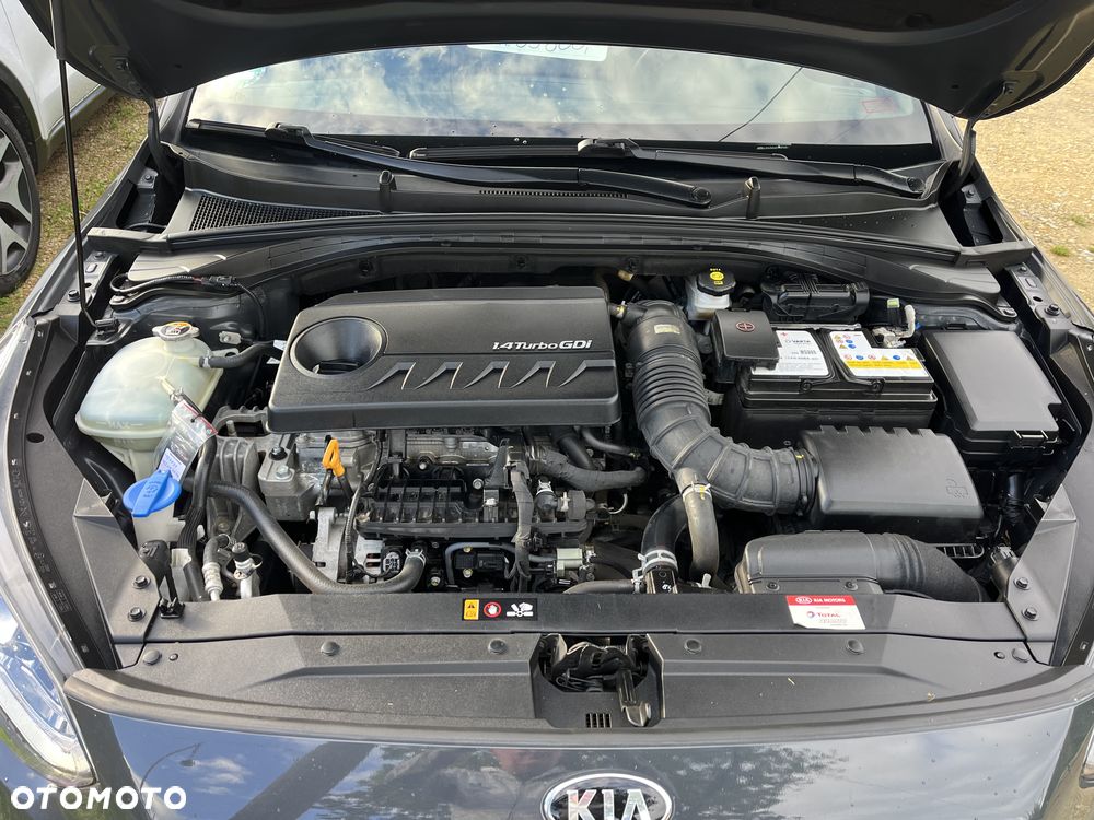 Kia Ceed 1.4 T-GDI DCT OPF GT Line - 38