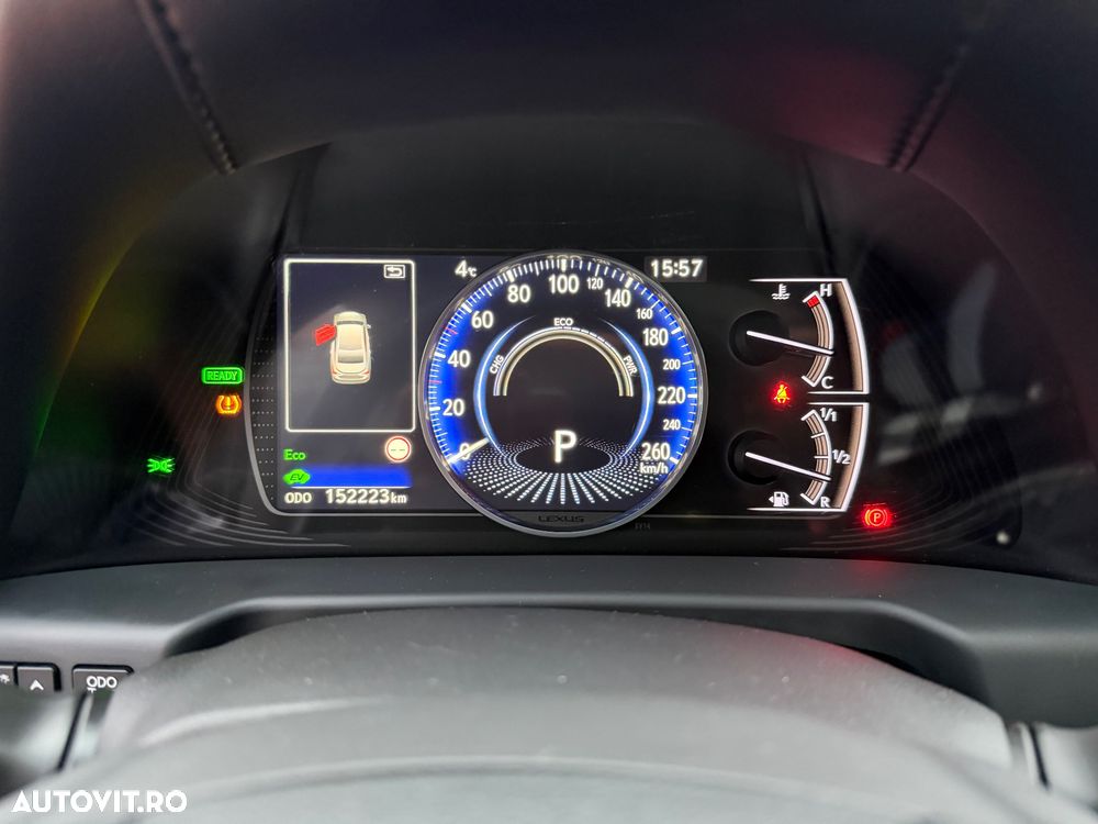 Lexus Seria ES 300h Executive Line - 17