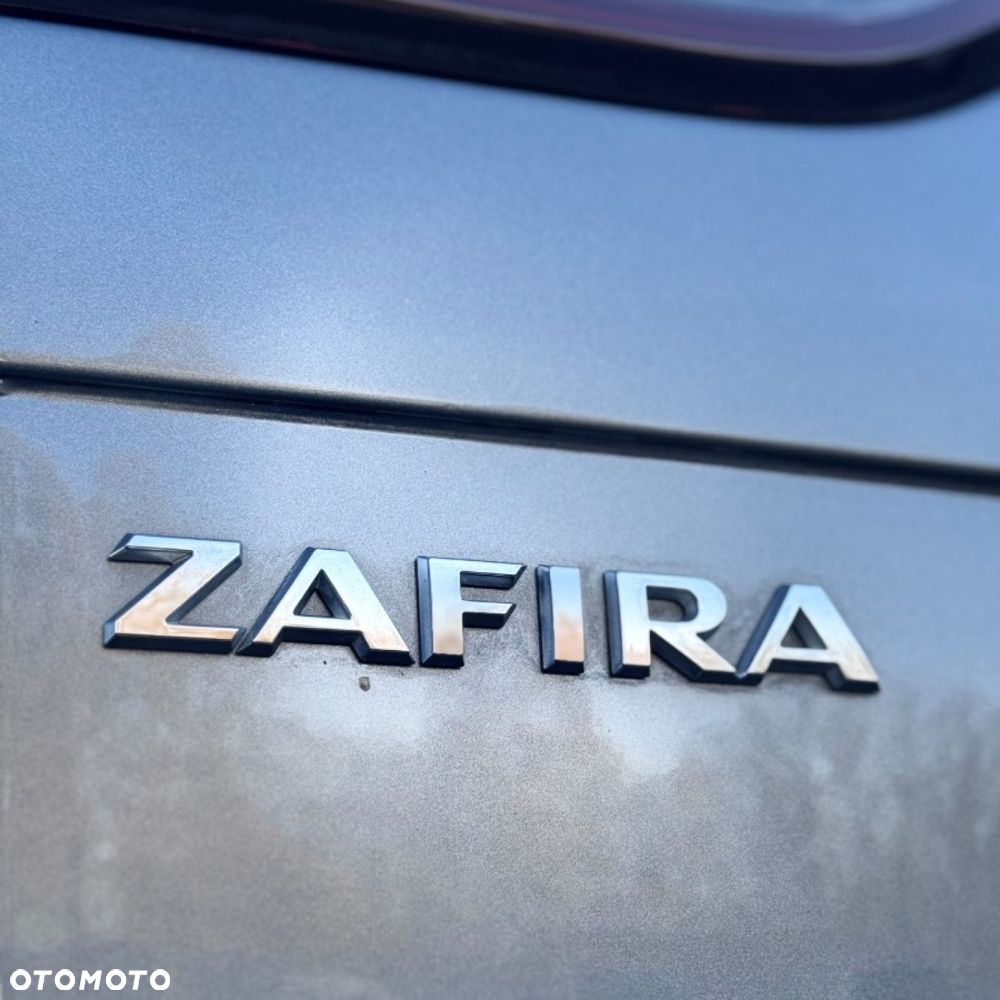 Opel Zafira - 21