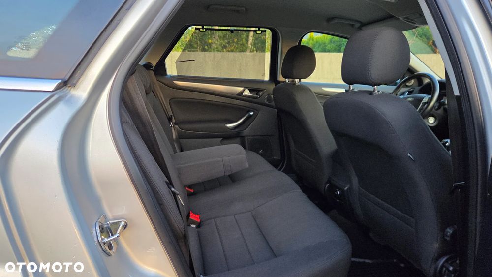 Ford Mondeo Turnier 2.0 TDCi Titanium - 19