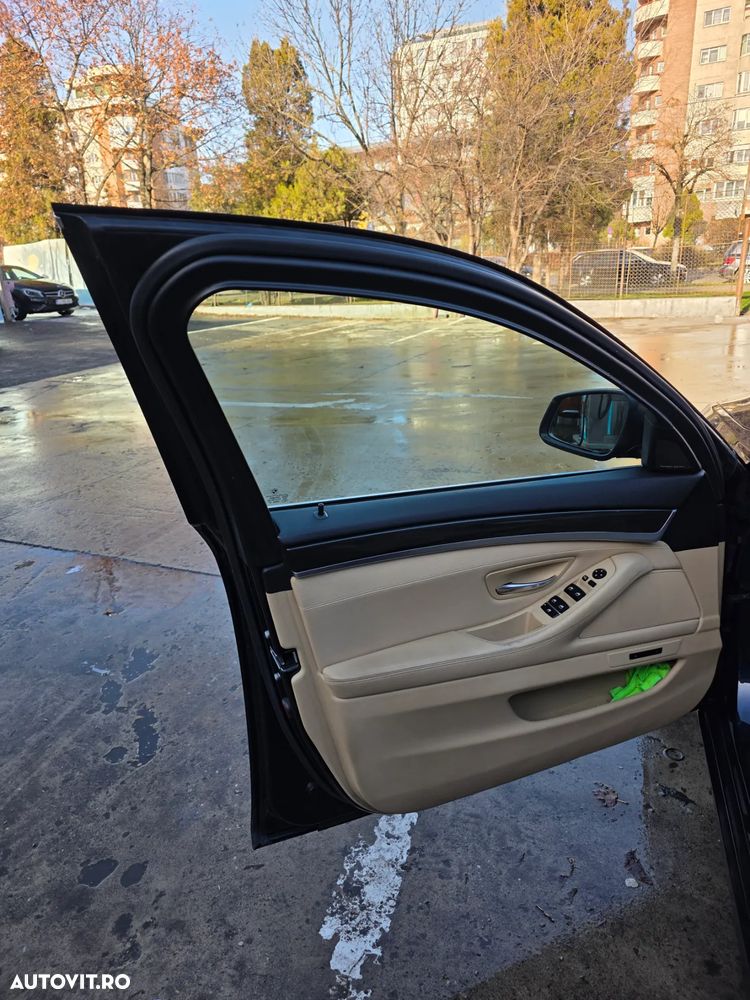 BMW Seria 5 520d - 17