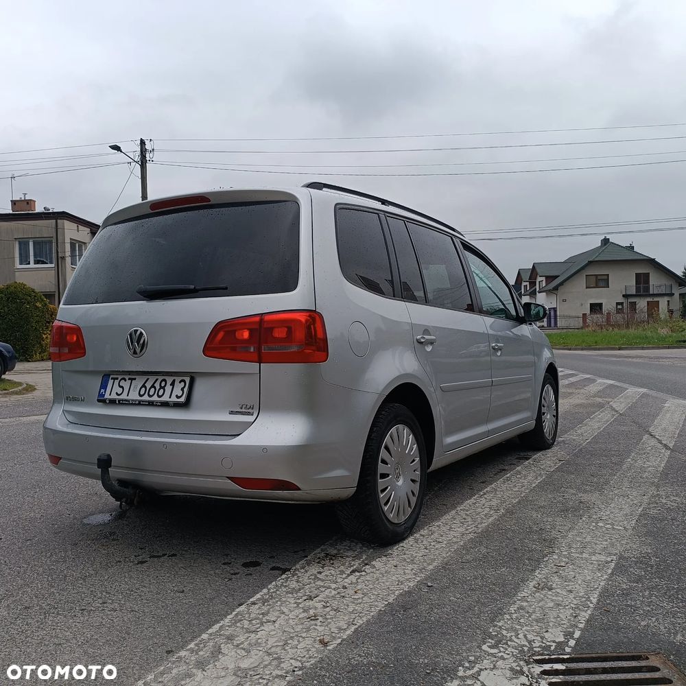 Volkswagen Touran 1.6 TDI DPF BlueMot Comfortline - 6