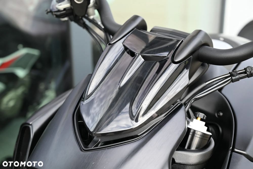 Ducati Diavel - 22