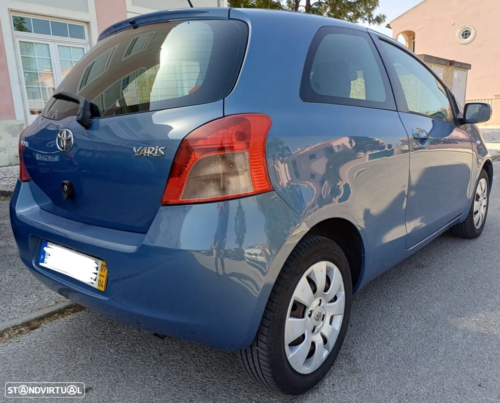 Toyota Yaris 1.0 VVT-i - 3
