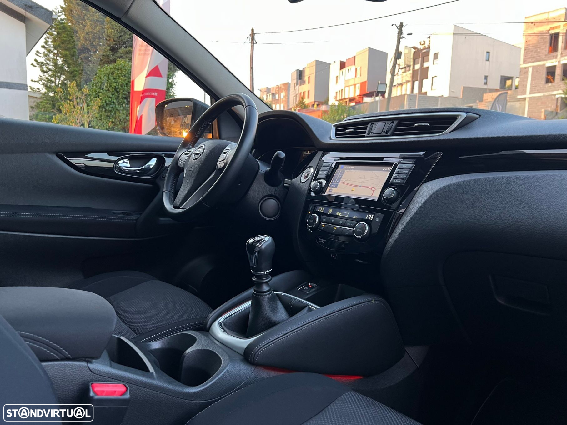 Nissan Qashqai 1.5 dCi Tekna - 22