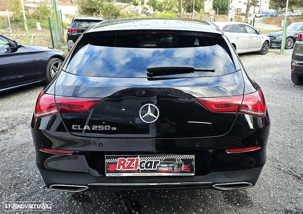 Mercedes-Benz CLA 250 - 5