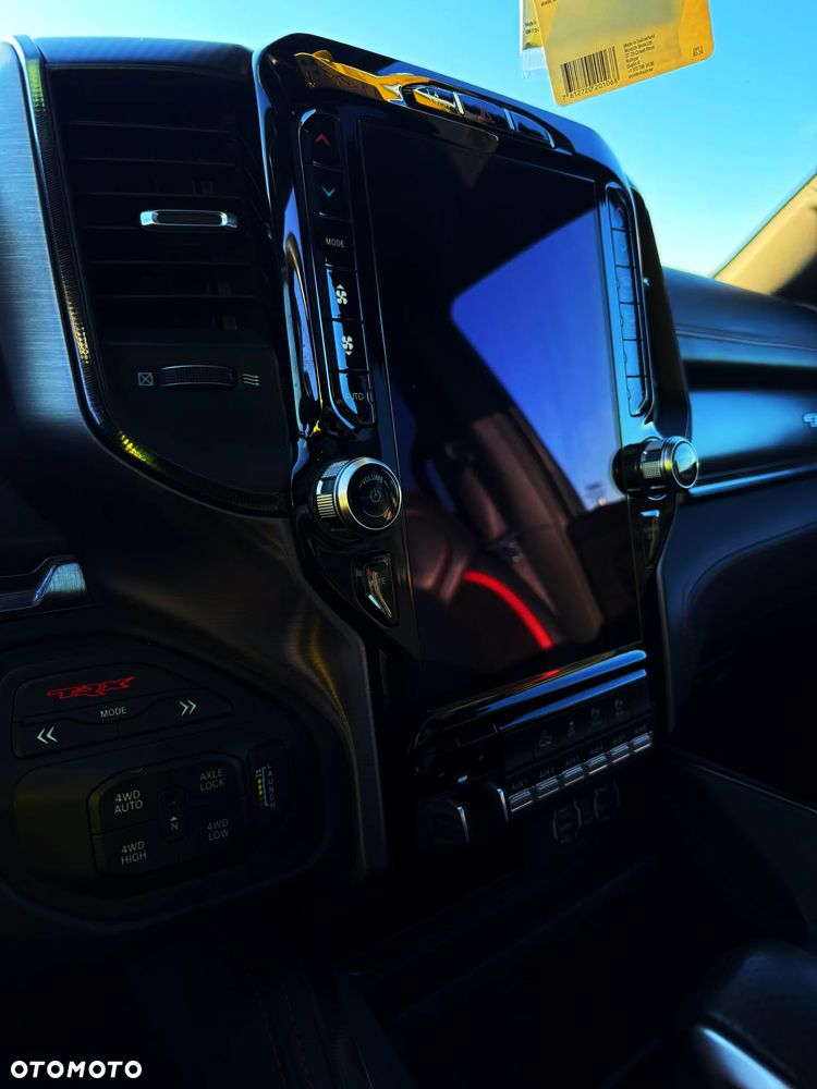 Dodge RAM TRX ver-5-7-4x4 - 11