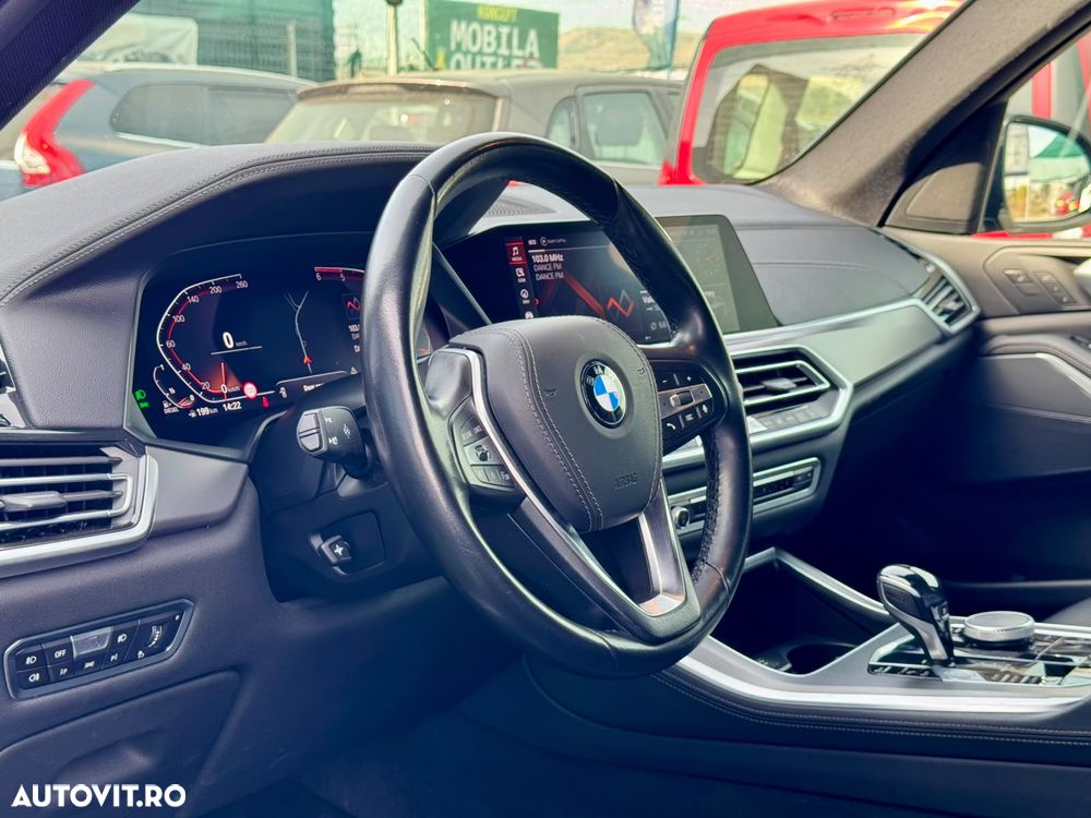 BMW X5 xDrive30d - 14