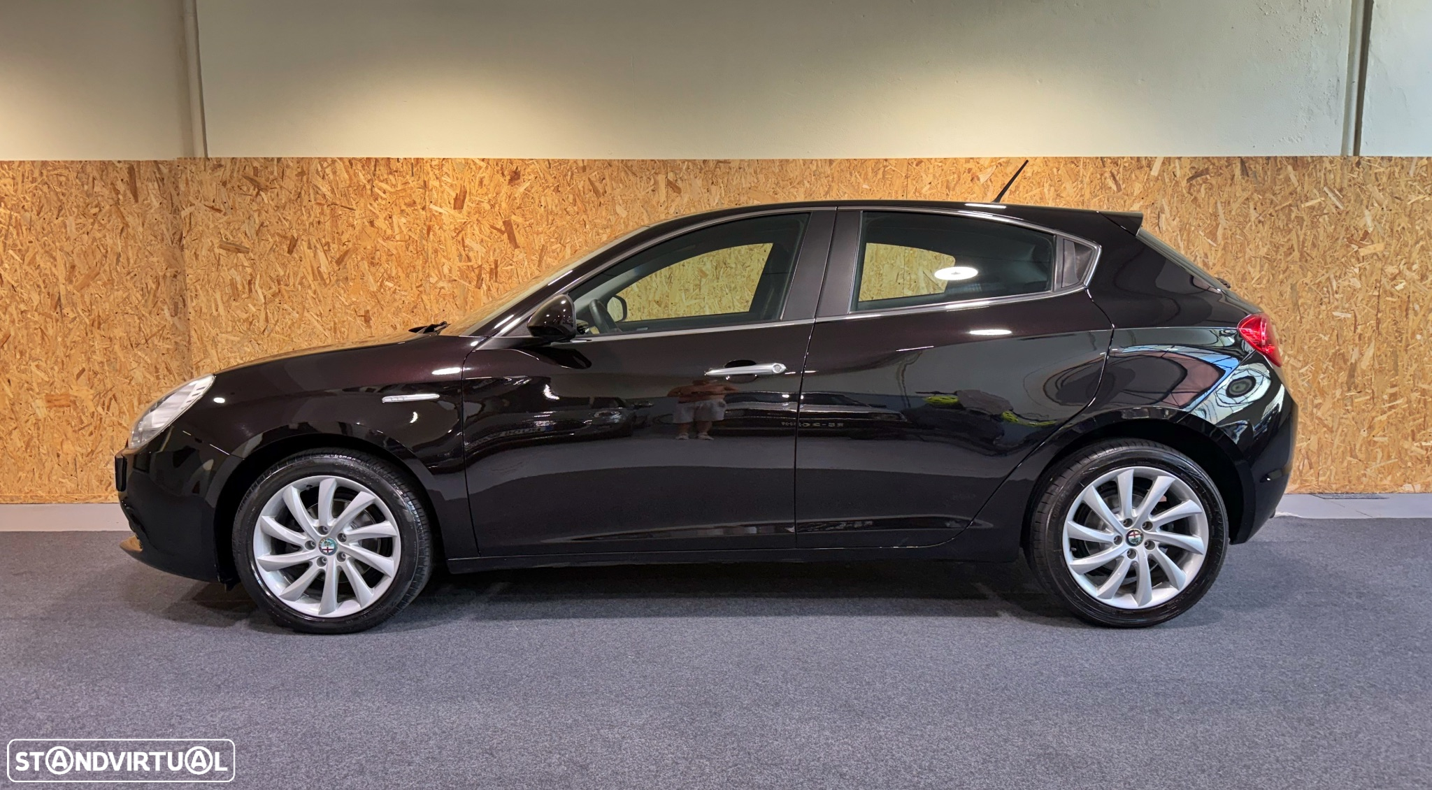 Alfa Romeo Giulietta 1.6 JTDm Distinctive - 3