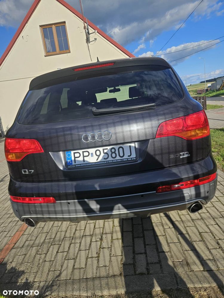 Audi Q7 3.0 TDI Quattro Tiptronic - 9